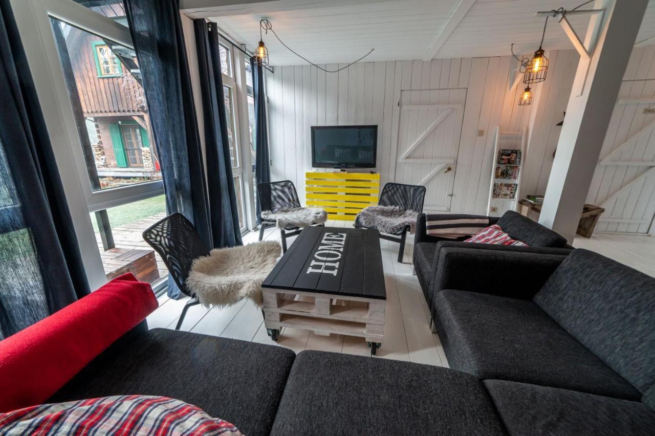 Gosciniec Szuwary Apartment Krutyn Exterior photo